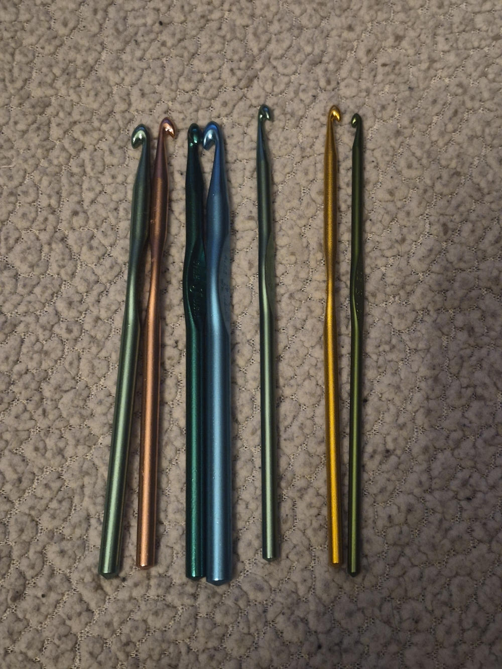 Vintage Boye Aluminum Crochet Hook Lot of 7 with Knit Tally Counter